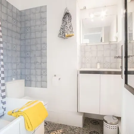 Le Petit Cocon - 150m De La - 3 Pers Appartement *