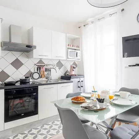 Appartement Le Petit Cocon - 150m De La - 3 Pers *